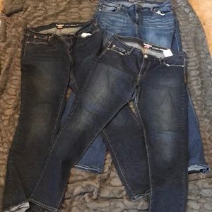 Size 14 Jean bundle.